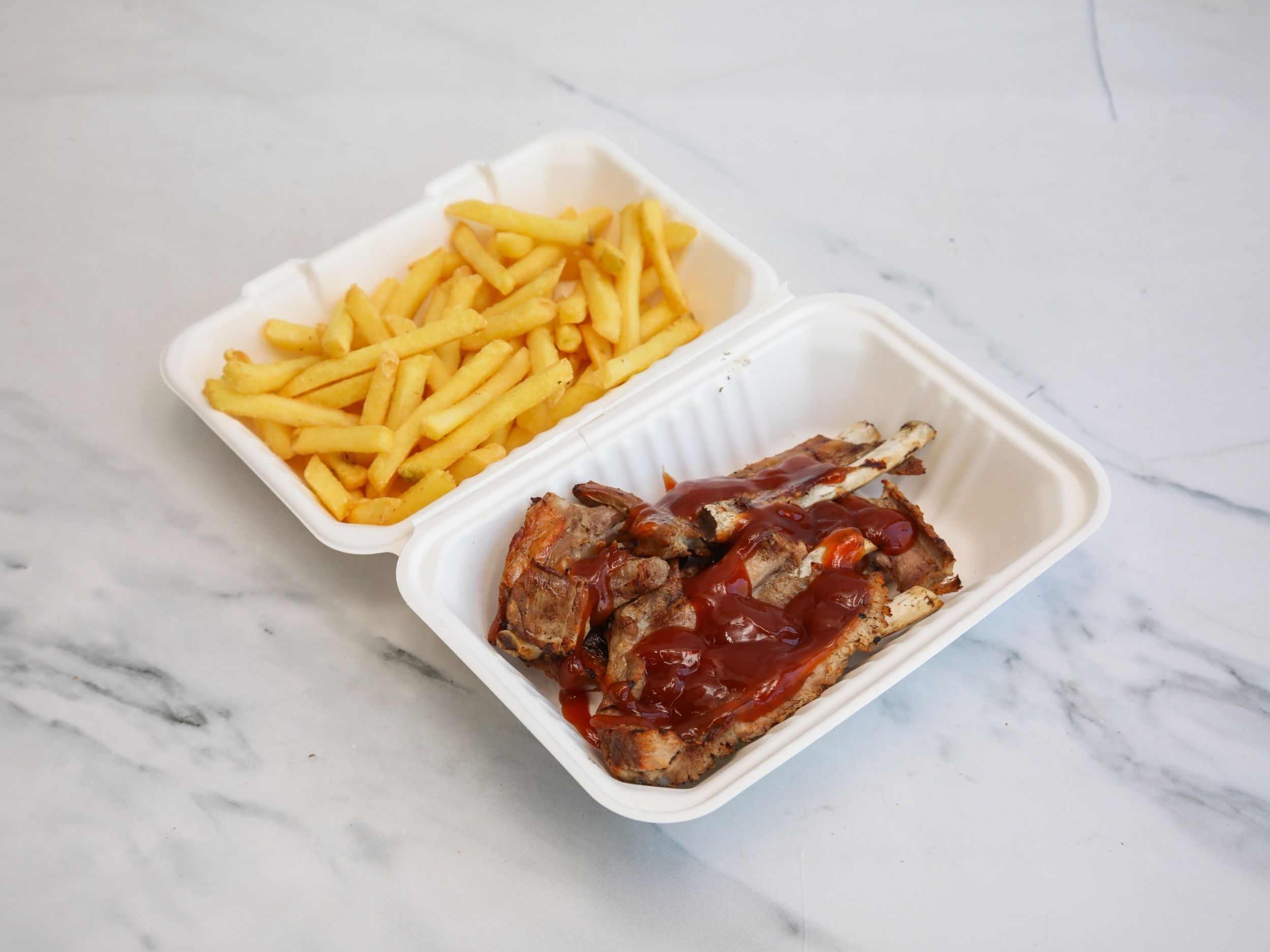 Ribs With Fries